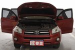 丰田RAV42011款2.4L 自动四驱豪华版 