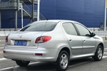 标致207三厢2011款驭乐版 1.4L 手动