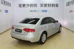 奥迪A4L2011款2.0TFSI 标准型