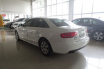 奥迪A4L2010款2.0TFSI 标准型