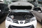 丰田RAV42015款2.0L CVT四驱新锐版