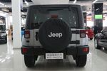 Jeep牧马人四门版2014款3.0L 撒哈拉