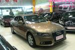 奥迪A4L2011款2.0TFSI 标准型