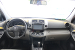 丰田RAV42009款2.4L 自动 豪华版