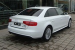 奥迪A4L2013款35 TFSI(2.0T)自动豪华型