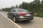 大众帕萨特2013款1.8TSI DSG尊荣版