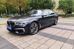 宝马7系2017款M760Li xDrive 卓越奢华版