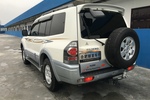 三菱帕杰罗2011款3.0L GLX 手动 四驱