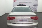 奥迪A4L2015款35 TFSI 自动技术型