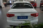 奥迪A4L2013款35 TFSI(2.0T)自动舒适型