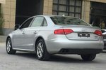 奥迪A4L2011款2.0TFSI 技术型