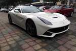 法拉利F12 berlinetta2013款6.3L 标准型