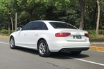 奥迪A4L2015款35 TFSI 自动舒适型