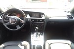 奥迪A4L2011款2.0TFSI 标准型