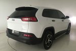 Jeep自由光2014款2.4L 都市版