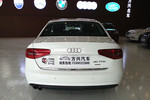 奥迪A4L2013款30 TFSI 自动舒适型