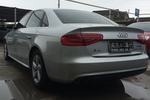 奥迪A4L2012款2.0TFSI 标准型