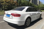 奥迪A4L2013款40 TFSI quattro运动型