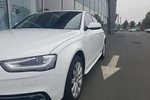 奥迪A4L2013款35 TFSI 自动标准型