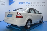 福特福克斯三厢2013款三厢经典 1.8L 自动基本型