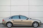 奥迪A4L2013款35 TFSI 自动标准型