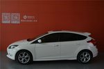 福特福克斯两厢2012款2.0L 自动豪华运动型