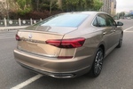 大众帕萨特2019款380TSI 尊贵版