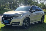 本田UR-V2017款370TURBO 两驱尊贵版