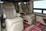 GMC Savana2013款6.0L 领袖级商务车