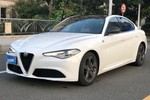 阿尔法罗密欧Giulia2017款2.0T 280HP 豪华版