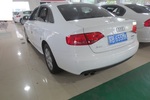 奥迪A4L2010款2.0TFSI 标准型