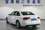 奥迪A4L2015款35 TFSI 自动标准型