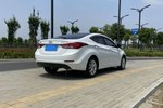 现代朗动2016款1.6L 手动尊贵型