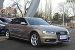 奥迪A4L2013款40 TFSI quattro运动型