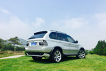 宝马X52005款4.8is   