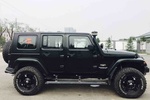 Jeep牧马人四门版2010款3.8L 撒哈拉