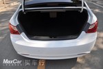 现代索纳塔八2011款2.0L AT自动豪华版