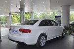 奥迪A4L2009款2.0TFSI 标准型