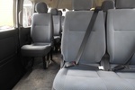 丰田HIACE2011款2.7L 手动标准版13座