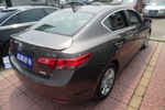 讴歌ILX2013款1.5L Hybrid