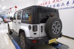 Jeep牧马人四门版2015款3.0L 撒哈拉 舒享版