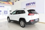 Jeep自由光2014款2.4L 豪华版