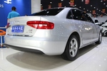 奥迪A4L2013款35 TFSI(2.0T)自动舒适型