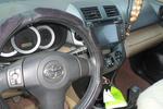  丰田RAV42011款2.4L 手动四驱豪华版  丰田RAV42011款2.4L 手动四驱豪华版 