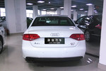 奥迪A4L2012款2.0TFSI 标准型