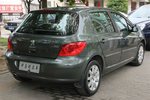 标致307两厢2010款2.0L 自动舒适版