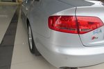 奥迪A4L2012款2.0TFSI 技术型