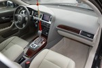 奥迪A6L2011款2.0TFSI 舒适型