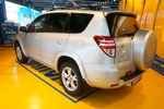 丰田RAV42011款2.4L 自动四驱豪华版 