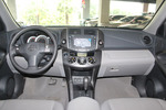 丰田RAV42010款2.4L 自动 豪华升级版